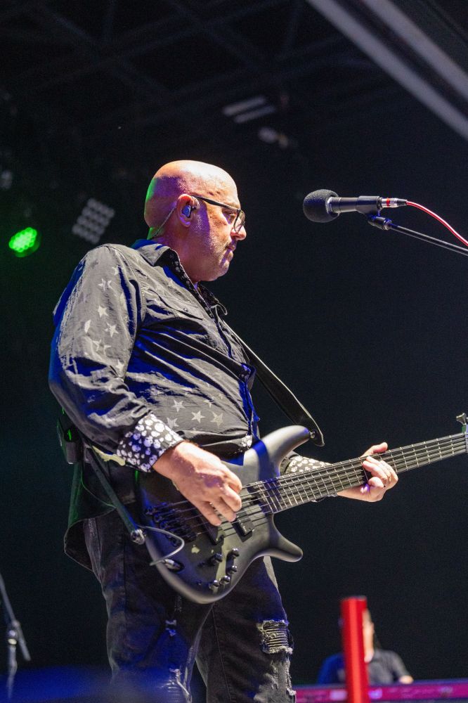 Sean Barrow - Bass